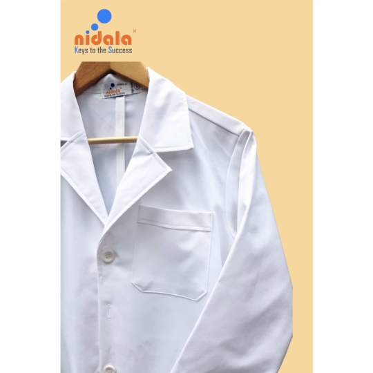 Áo Blouse nam dáng dài, tay dài Nidala trắng dày dặn, đường may sắc sảo tỉ mỉ